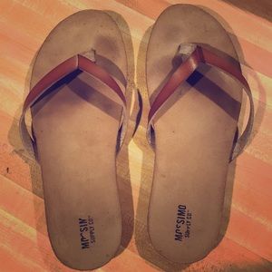 🎃Mossimo - leather sandals size 6